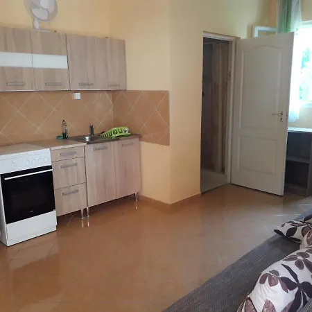 בלטונללה Napsugar Apartmanhaz מראה חיצוני תמונה