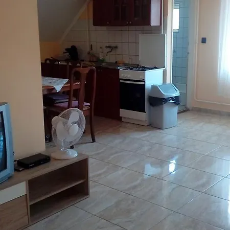 בלטונללה Napsugar Apartmanhaz מראה חיצוני תמונה