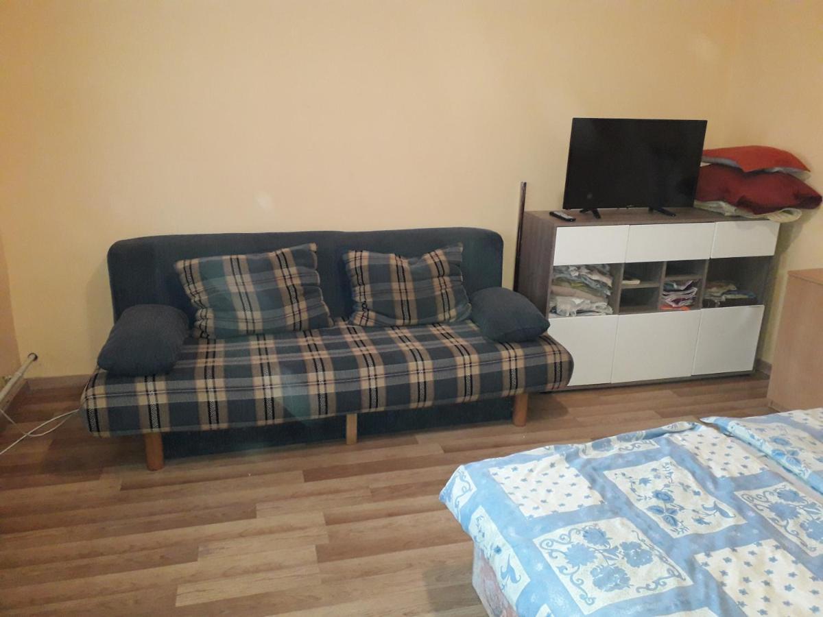 Napsugar Apartmanhaz * Balatonlelle