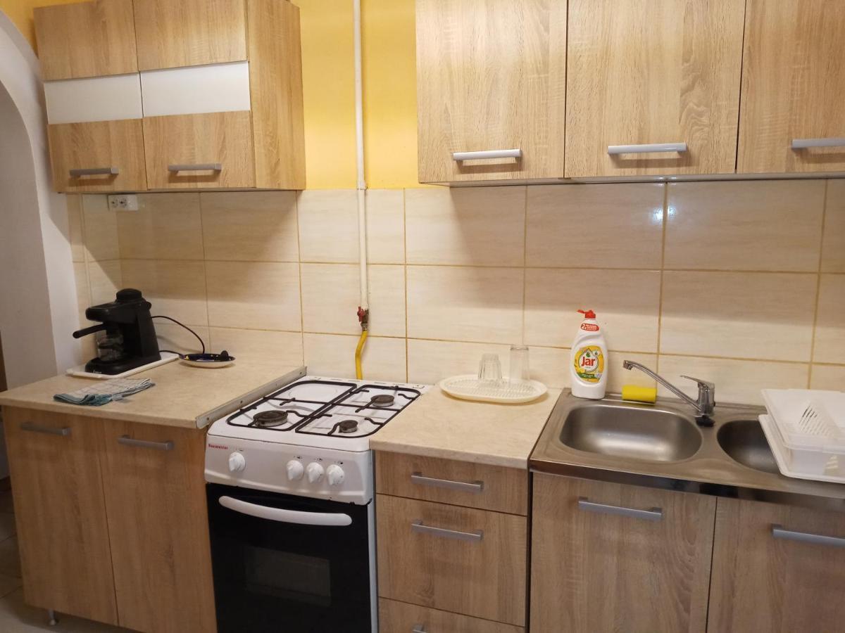 Napsugar Apartmanhaz *