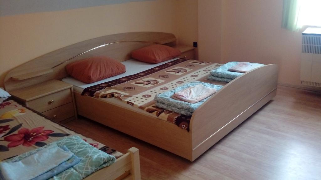 Homestay Napsugar Apartmanhaz Balatonlelle