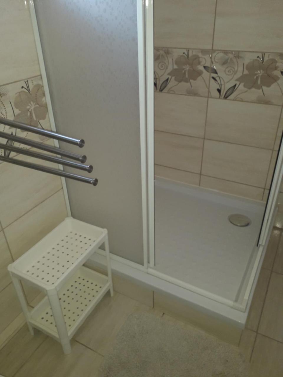 Homestay Napsugar Apartmanhaz Balatonlelle